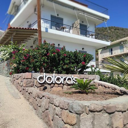 Dolora'S Otel Méthana Dış mekan fotoğraf